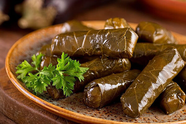 طرز تهیه خوشمزه ترین دلمه با شیره انگور