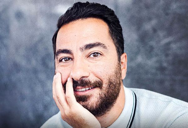 رفاقت نوید محمدزاده و بهرام افشاری زبانزد همه شد.