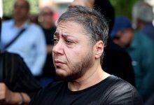 مازیار لرستانی با حضور در بزرگداشت گلاب آدینه دوباره حاشیه ساز شد