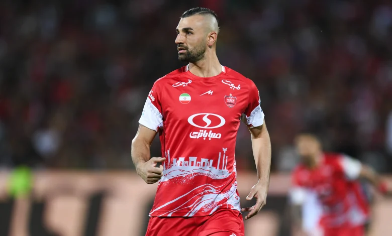 مهاجم ترکیهای پرسپولیس بر سر دوراهی ماند