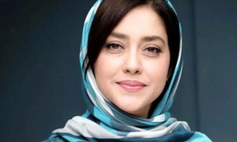 بهاره کیان افشار دارای مدرک کارشناسی در رشته مهندسی کامپیوتر است و در حوزه طراحی دکوراسیون داخلی، فعالیتهای مرتبط با طراحی کامپیوتری و تبلیغات نیز انجام داده است. مطلب روزانه راهنمای جامع و رایگان شروع سرمایهگذاری در بیتکوین برای مبتدیان مروری بر فعالیتهای دیگر در عرصه هنر علاوه بر فعالیت در زمینه تخصصیاش، در عرصه هنر و سینما نیز دستاوردهای قابل توجهی کسب کرده است. پوستر فیلم "خجالت نکش" در ادامه، میتوانید پوستر فیلم "خجالت نکش" را ببینید. بهاره کیان افشار دارای مدرک کارشناسی در رشته مهندسی کامپیوتر است و در حوزه طراحی دکوراسیون داخلی، فعالیتهای مرتبط با طراحی کامپیوتری و تبلیغات نیز انجام داده است. مطلب روزانه راهنمای جامع و رایگان شروع سرمایهگذاری در بیتکوین برای مبتدیان مروری بر فعالیتهای دیگر در عرصه هنر علاوه بر فعالیت در زمینه تخصصیاش، در عرصه هنر و سینما نیز دستاوردهای قابل توجهی کسب کرده است. پوستر فیلم "خجالت نکش" در ادامه، میتوانید پوستر فیلم "خجالت نکش" را ببینید.