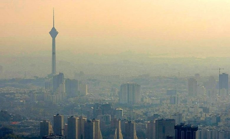 مرگ ۶۰۰۰ تهرانی در یک سال؛ آلودگی هوا همچنان قربانی می‌گیرد