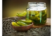 چگونه از کپک زدن و خراب شدن خیارشور جلوگیری کنیم؟
