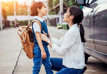 چگونه با ترس کودک از مدرسه مقابله کنیم؟ توصیههای علمی برای والدین