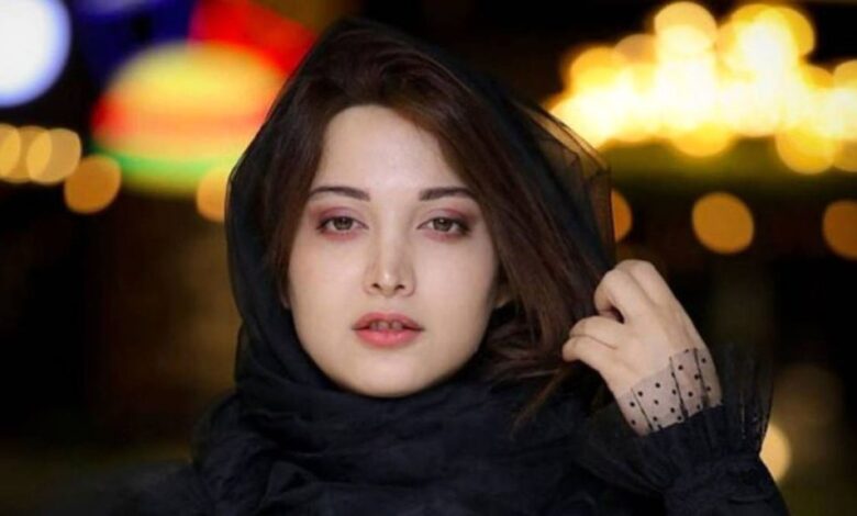 روشنک گرامی