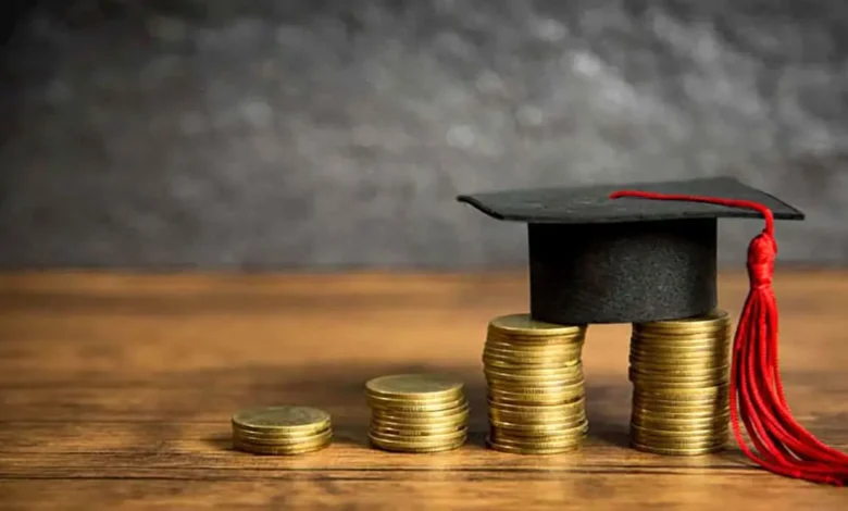 وام دانشجویی