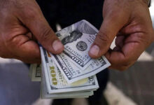 کاهش قیمت دلار بازار آزاد امروز پنجشنبه ۸ آبان ۱۴۰۴