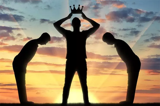 ۵ چهره معروف با اختلال خودشیفتگی