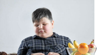 «علل اصلی چاقی کودکان چیست؟ نگاهی به ۴ عامل تأثیرگذار»