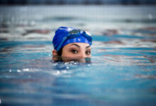 ببینید | سوتی عجیب صداوسیما و پخش شنای زنان از شبکه ورزش!