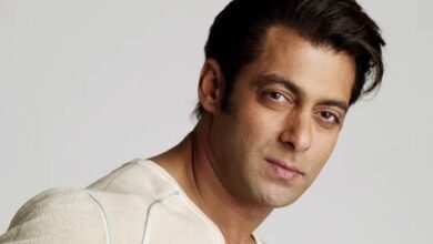 سلمان خان با محافظان مسلح در خیابان‌های هند دیده شد