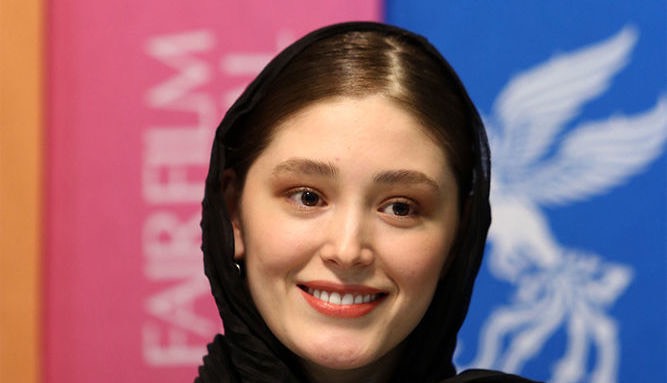 فرشته حسینی برای همیشه راهی خارج شد