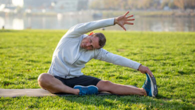 . ۷ حرکت کششی ساده برای خوابی عمیق و آرام