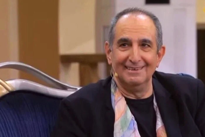 اظهارات بامزه فرهاد آئیش درباره انتخاب نام جدید