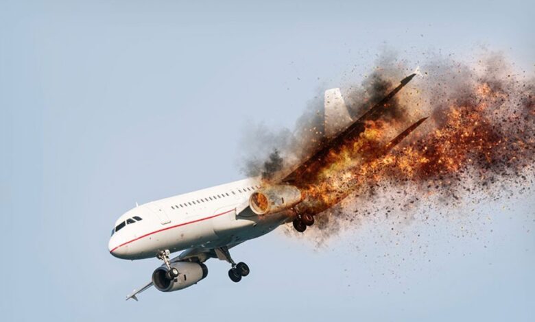 سقوط هواپیما