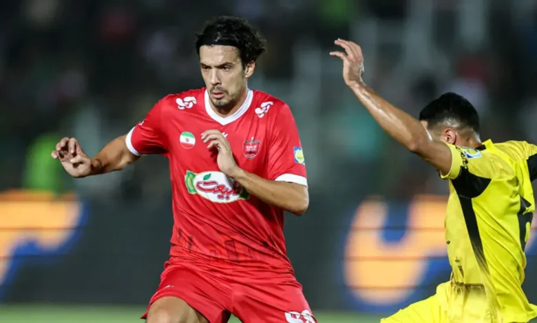 ستاره جنجالی پرسپولیس راهی خارج شد