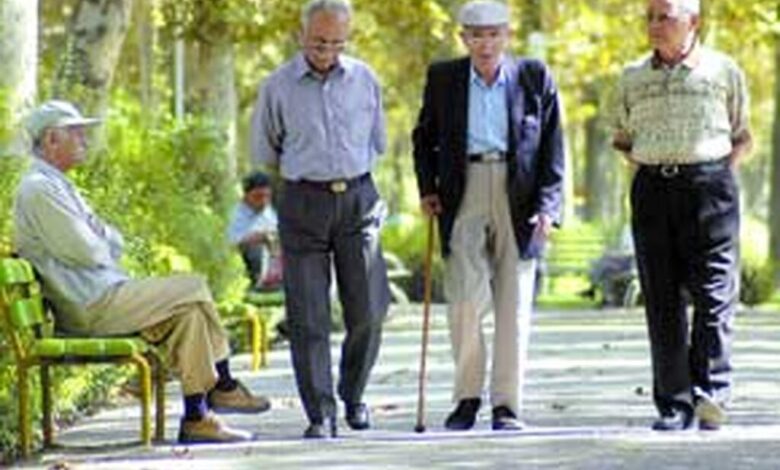 بازنشستگان منتظر خبر خوش؛ پاداش پایان خدمت در مسیر افزایش