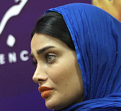 تینا آخوندتبار