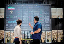 «شاخص کل بورس با رشد ۳۲ هزار واحدی مثبت ماند»