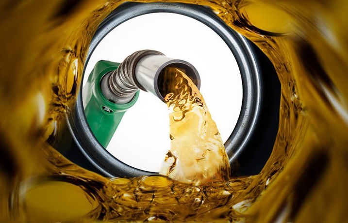 تکلیف بنزین ۳۰۰۰ تومانی روشن شد؛ جزئیات مدت ذخیره‌سازی