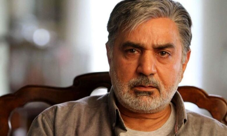 پرویز پرستویی