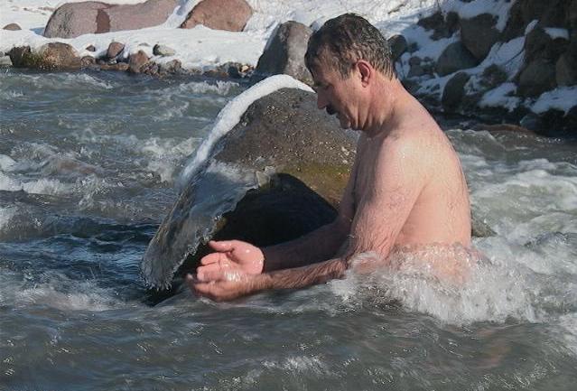 مرد یخی آذربایجان